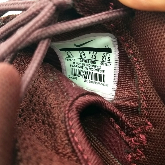 NIKE SHOES - MENS - Picture 6 of 6